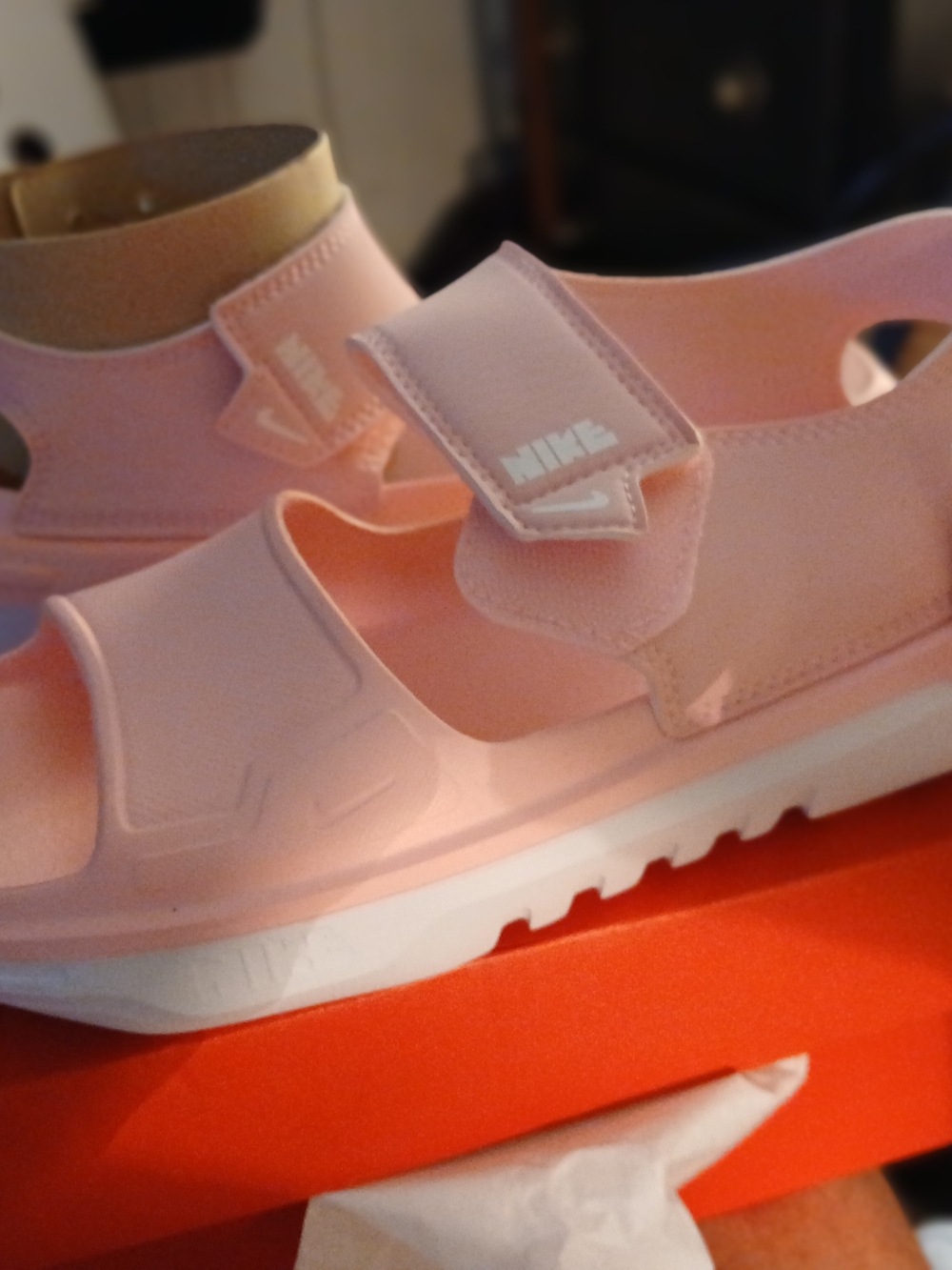 Nike Pink Hook-and-Loop Sport Sandals